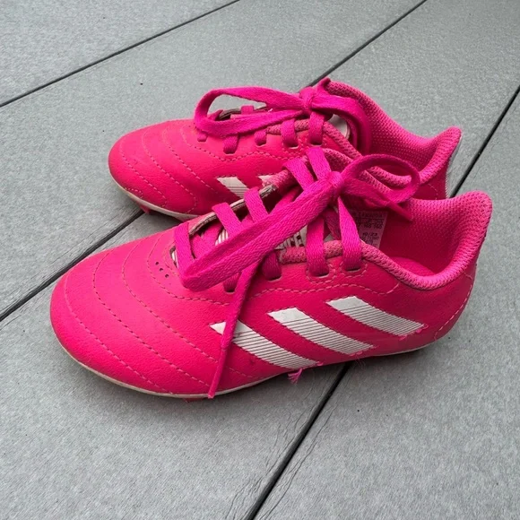 Adidas soccer cleats size 10 - Picture 3 of 6